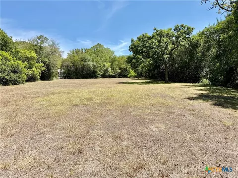 00 W North St, Victoria, TX 77901
