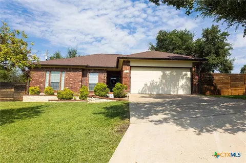 2 Westridge Pl, Lampasas, TX 76550