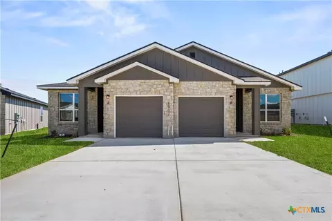 8902 Little Leaf Mulberry Dr, Killeen, TX 76542