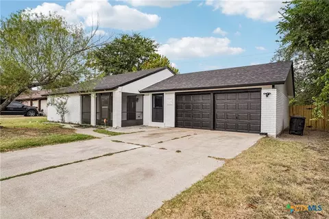 612 W Mary Jane Dr, Killeen, TX 76541