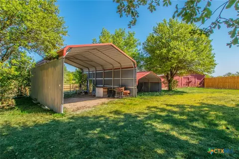 Exterior - 814 E Young Ave, Temple, TX 76501 photo 5 of 6