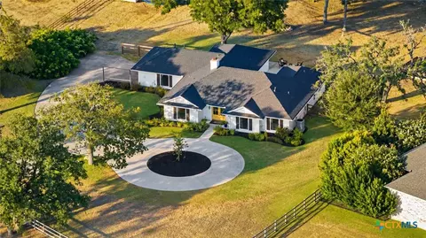 1515 Lake Rd, Belton, TX 76513