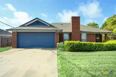 5202 Birdcreek Dr, Killeen, TX 76543