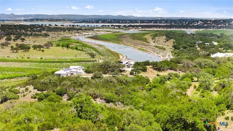 2153 San Jose Way, Canyon Lake, TX 78133