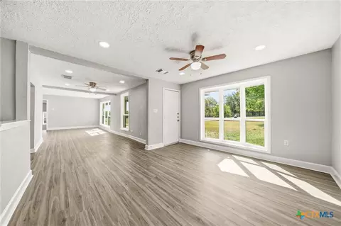 Living - 1585 E Central, Lorena, TX 76655 photo 1 of 6