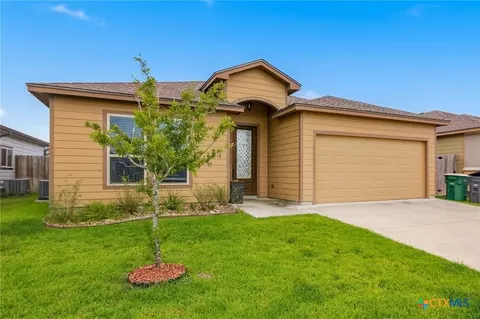 110 Alysheba Dr, Victoria, TX 77901