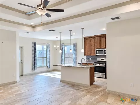 110 Alysheba Dr, Victoria, TX 77901