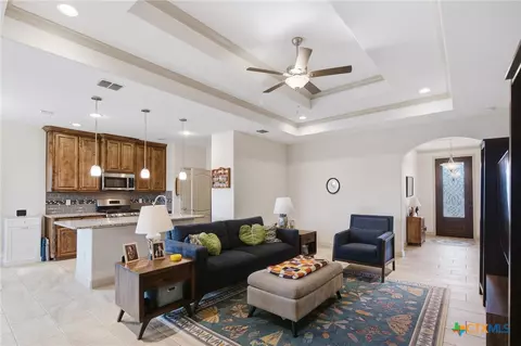 110 Alysheba Dr, Victoria, TX 77901