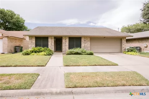 108 Cromwell Dr, Victoria, TX 77901