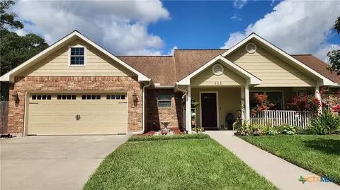 105 Catherine Cir, Victoria, TX 77901