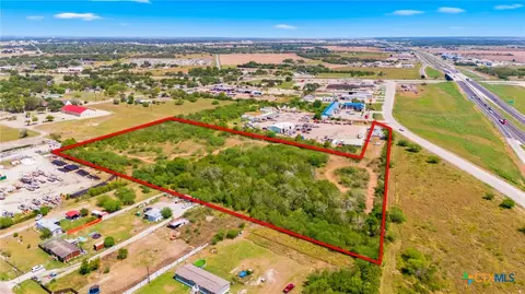 2904 Us Highway 59, Victoria, TX 77905