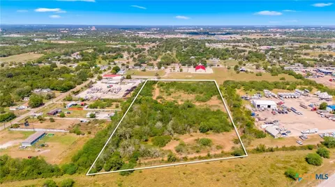 2904 Us Highway 59, Victoria, TX 77905