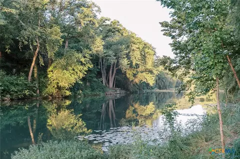 932 Cypress River Dr, New Braunfels, TX 78132