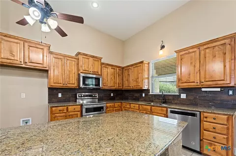 Kitchen - 608 Jake Dr, Jarrell, TX 76537 photo 10 of 10