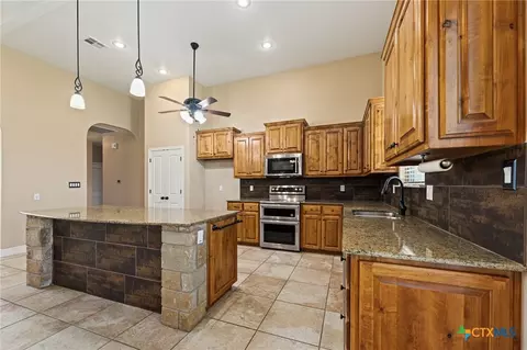 Kitchen - 608 Jake Dr, Jarrell, TX 76537 photo 1 of 10