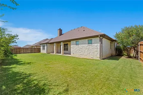 Exterior - 608 Jake Dr, Jarrell, TX 76537 photo 2 of 8