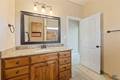 Bath - 608 Jake Dr, Jarrell, TX 76537 photo 9 of 9