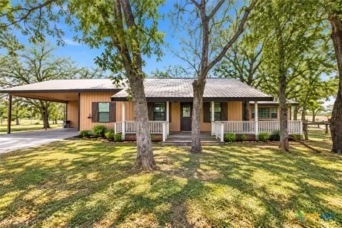 7686 Us Highway 90a, Gonzales, TX 78629