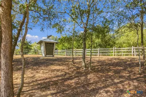 Exterior - 119 Fox Ln, Lockhart, TX 78644 photo 5 of 12