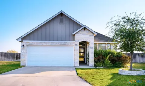 737 Skylar Heights Dr, Temple, TX 76502