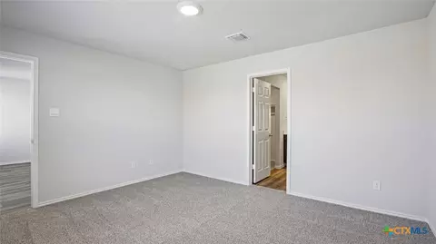Bedroom - 1306 Newey Cir, Temple, TX 76502 photo 3 of 10