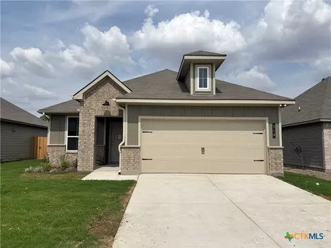 518 University Ave, Troy, TX 76579