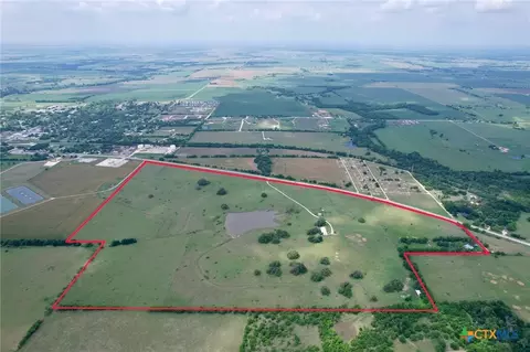 422 N Franklin St, Holland, TX 76534