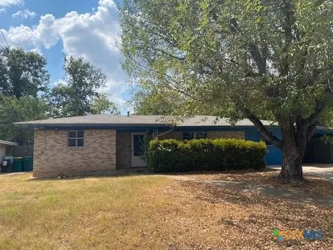 203 E 14th Ave, Belton, TX 76513
