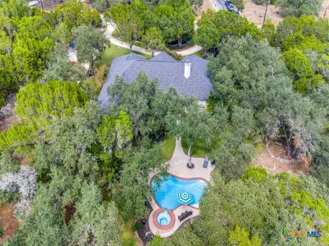 25867 Lewis Ranch Rd, New Braunfels, TX 78132