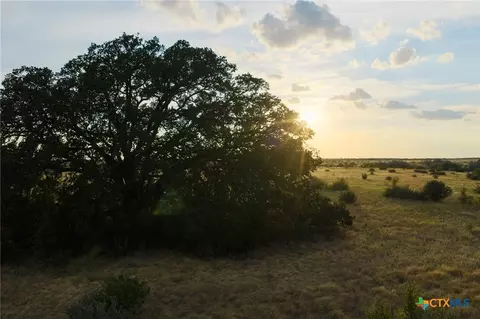 204 W Rolling Oaks Dr, Goldthwaite, TX 76844