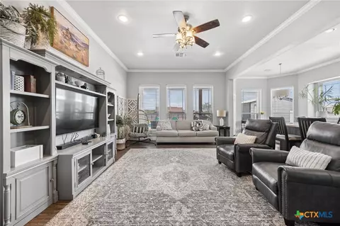 Living - 143 Callahan Loop, Temple, TX 76501 photo 2 of 3