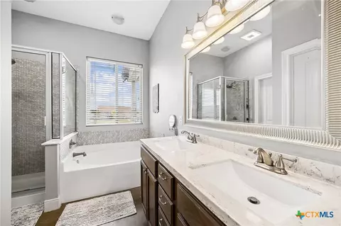 Bath - 143 Callahan Loop, Temple, TX 76501 photo 1 of 5