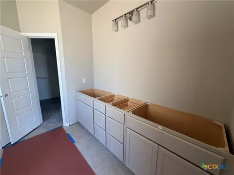 Other - 6716 Mcgregor Loop, Killeen, TX 76549 photo 6 of 6