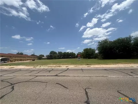 801 E Veterans Memorial Blvd, Killeen, TX 76541