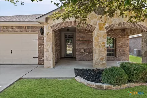 Exterior - 504 Copper Ridge Loop, Temple, TX 76502 photo 2 of 8