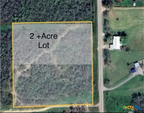 650 Mcknight Rd, Seguin, TX 78155