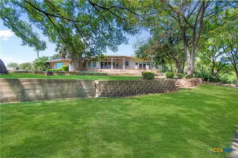 14200 Briarcliff Rd, Troy, TX 76579
