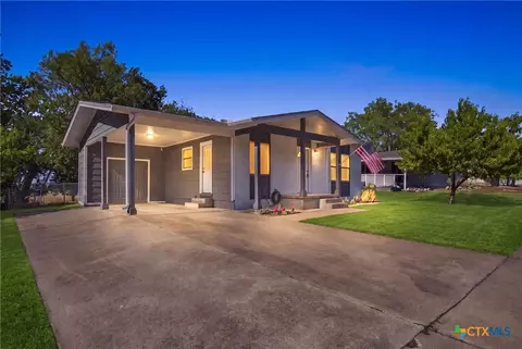 714 W Avenue Ave, Copperas Cove, TX 76522