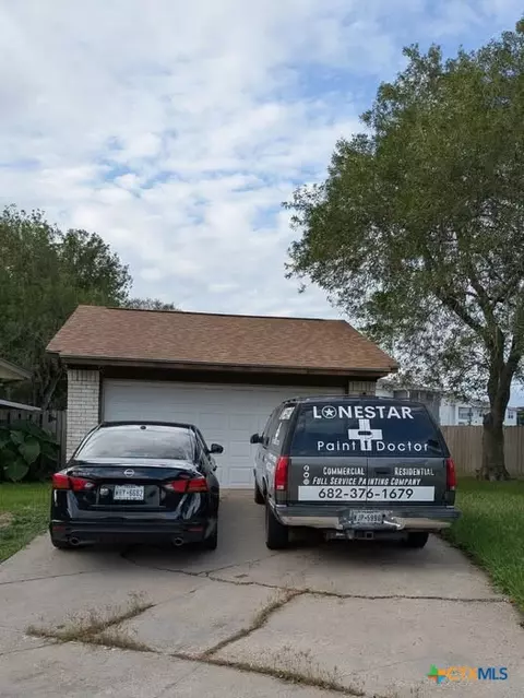 126 Waterford Dr, Victoria, TX 77901