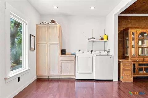 Other - 202 E Avenue E, Rosebud, TX 76570 photo 4 of 6