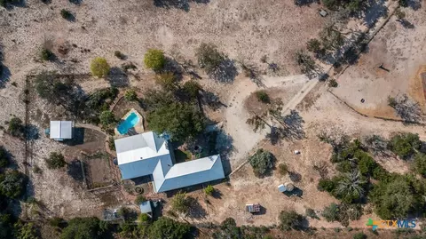309 Burney Rd, Center Point, TX 78010