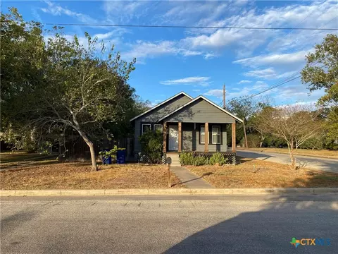 303 Avenue I Cor, Shiner, TX 77984