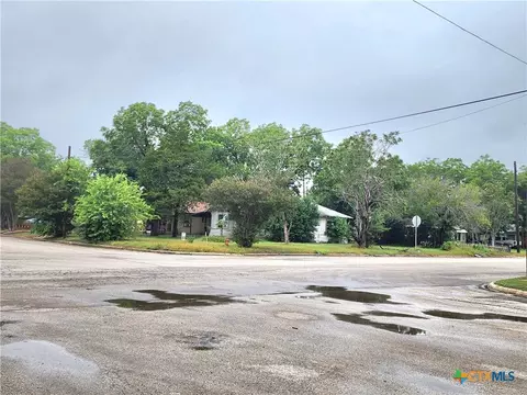 Other - 123 E Davis St, Luling, TX 78648 photo 5 of 5