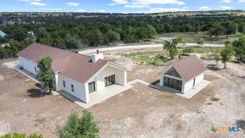 122 Stella Cherry Ct, Fredericksburg, TX 78624