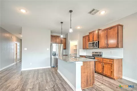 Kitchen - 7620 Mcculloch Rd, Temple, TX 76502 photo 1 of 3