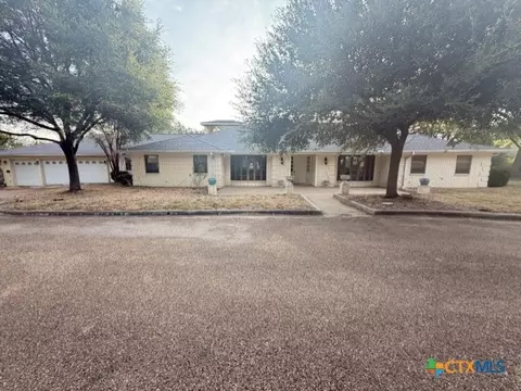 544 Lusk Creek Rd, Eddy, TX 76524