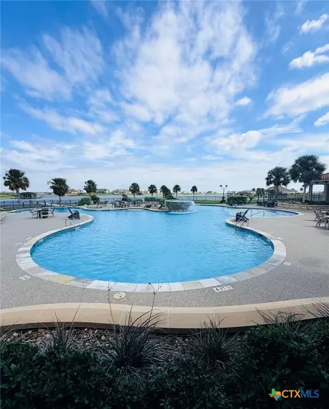 144 E Burgundy Bay, Port O'connor, TX 77982