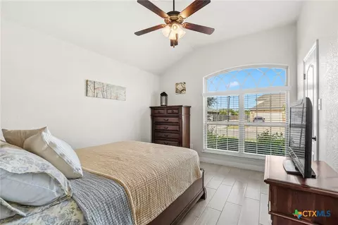 Bedroom - 2014 Rustic Manor Dr, Temple, TX 76502 photo 3 of 3