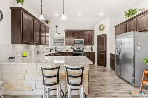 Kitchen - 2014 Rustic Manor Dr, Temple, TX 76502 photo 1 of 3
