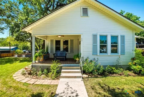 508 S Vandeveer, Burnet, TX 78611